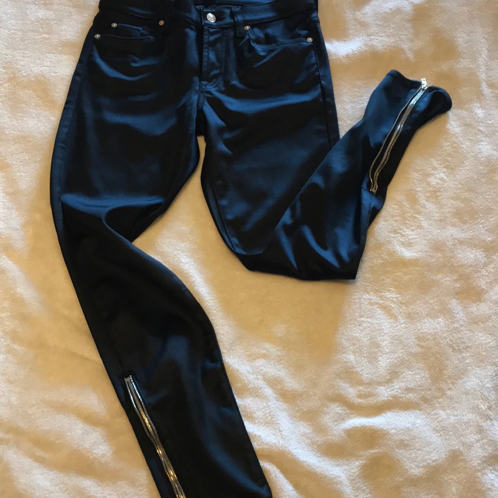 Sexy  7 for all mankind black shiny skinny pants